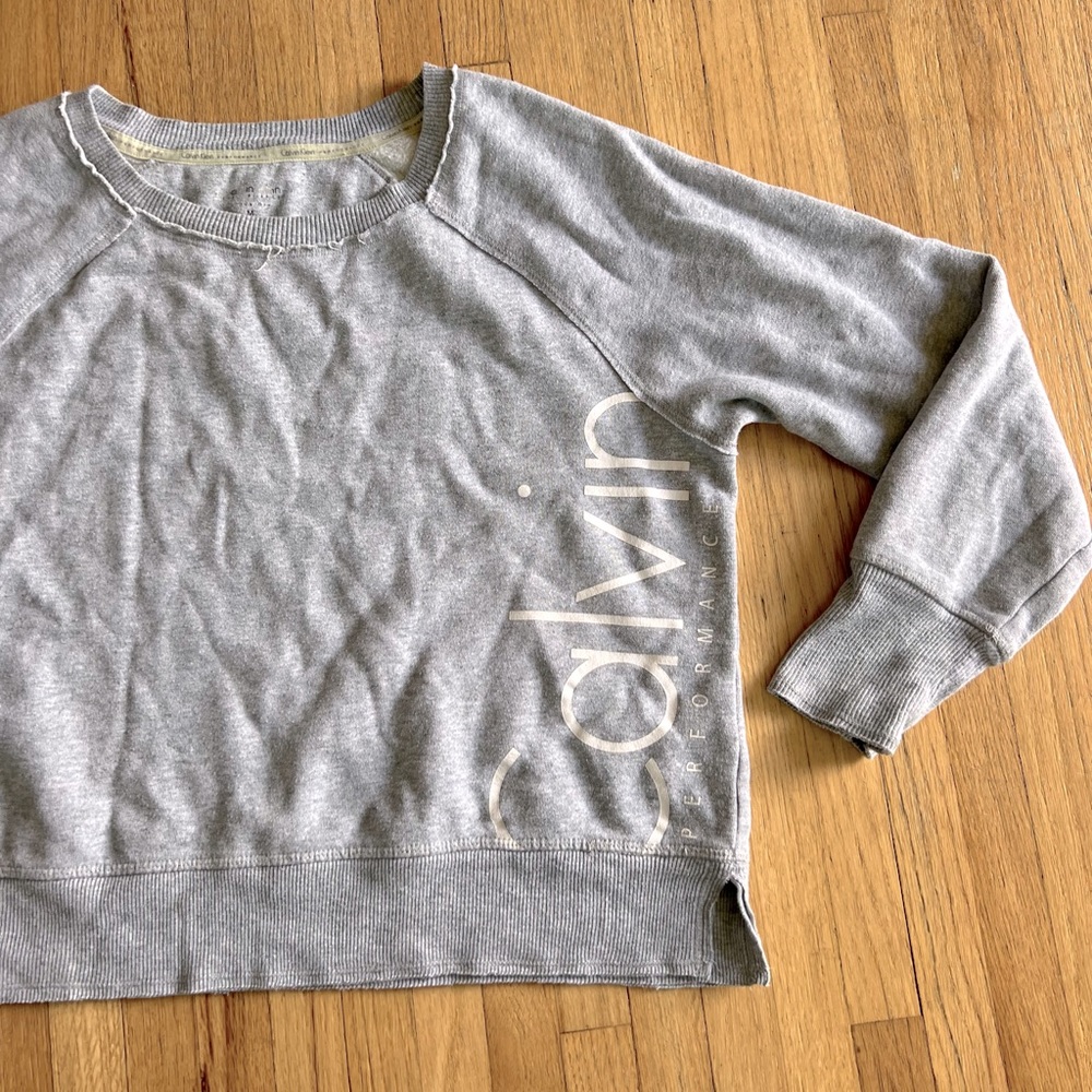 Calvin Klein Crewneck!